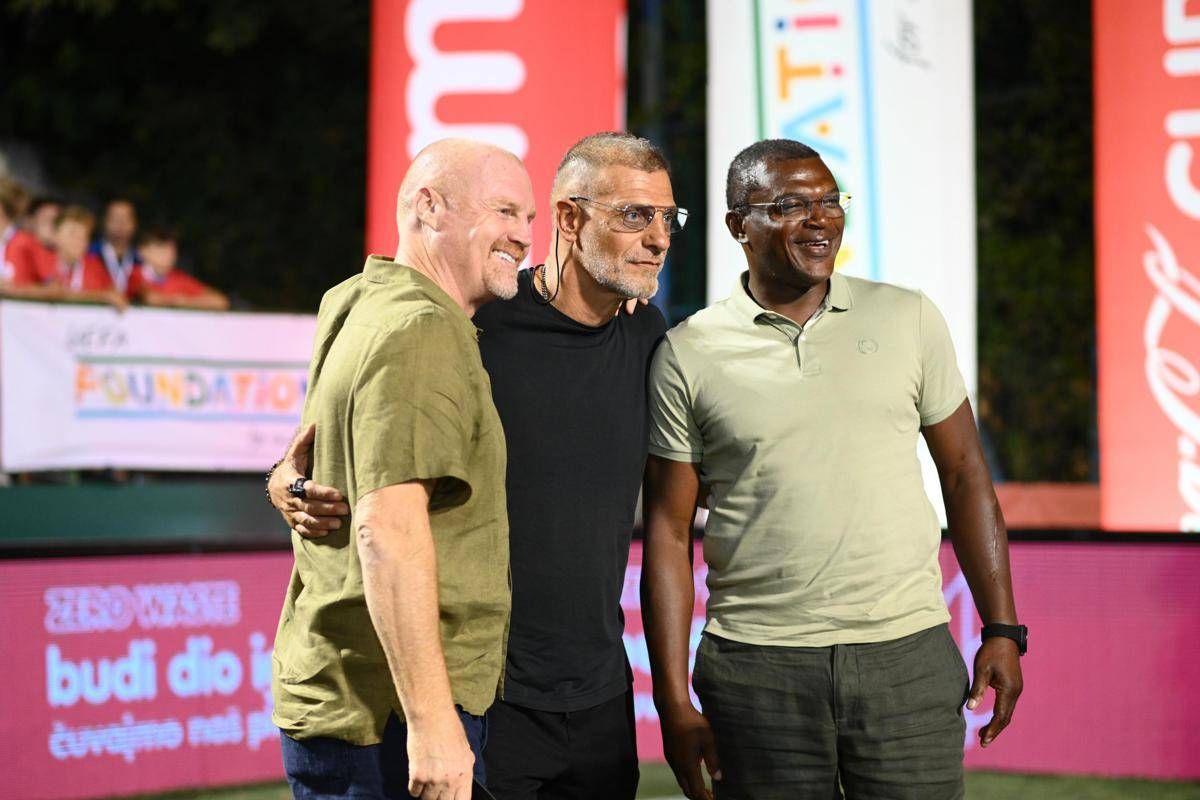 https://www.quotidianodelsud.it/wp-content/uploads/2026/08/dyche-bilic-desailly-youth-games.jpeg