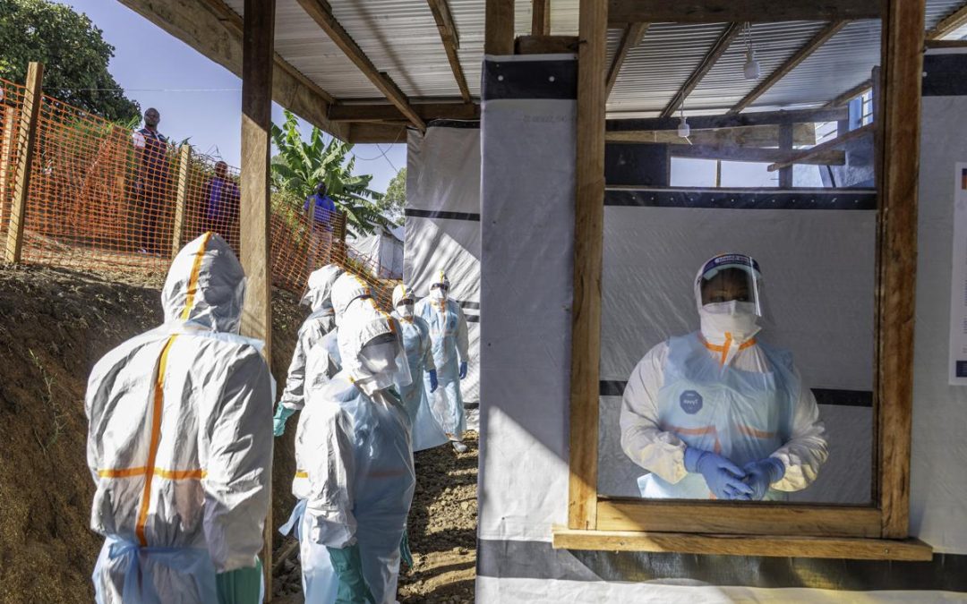 Ebola, epidemia in Congo cresce a velocità eccezionale. Oms: “3.605 casi con 1.587 morti”