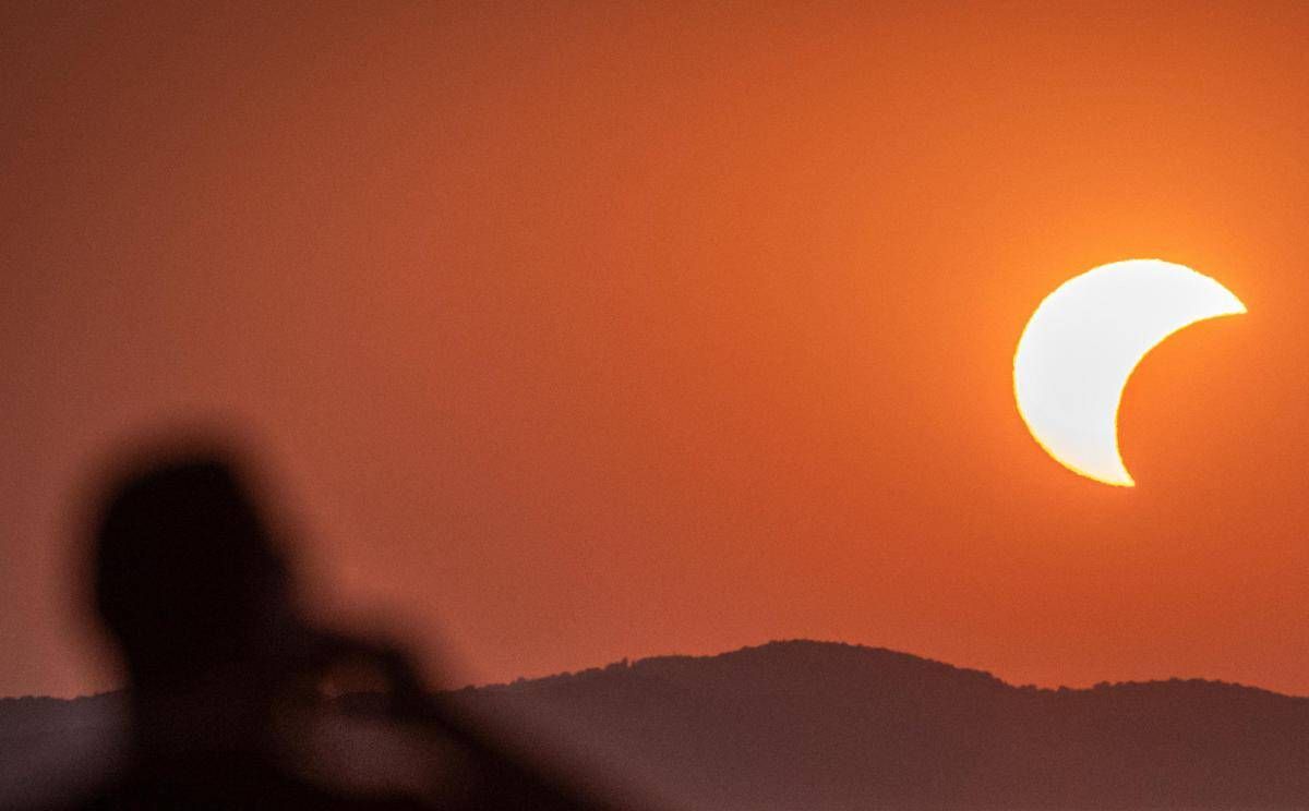 https://www.quotidianodelsud.it/wp-content/uploads/2026/08/eclissi-uomo-ipa-fg.jpeg