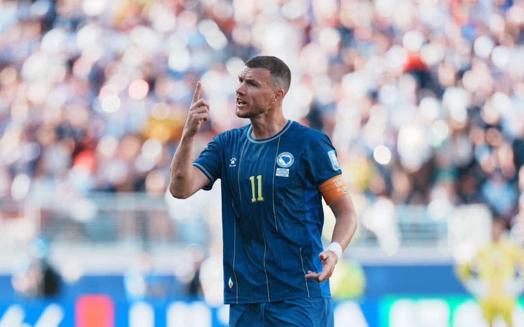 Eterno Dzeko, a 40 anni arriva il rinnovo con lo Schalke 04