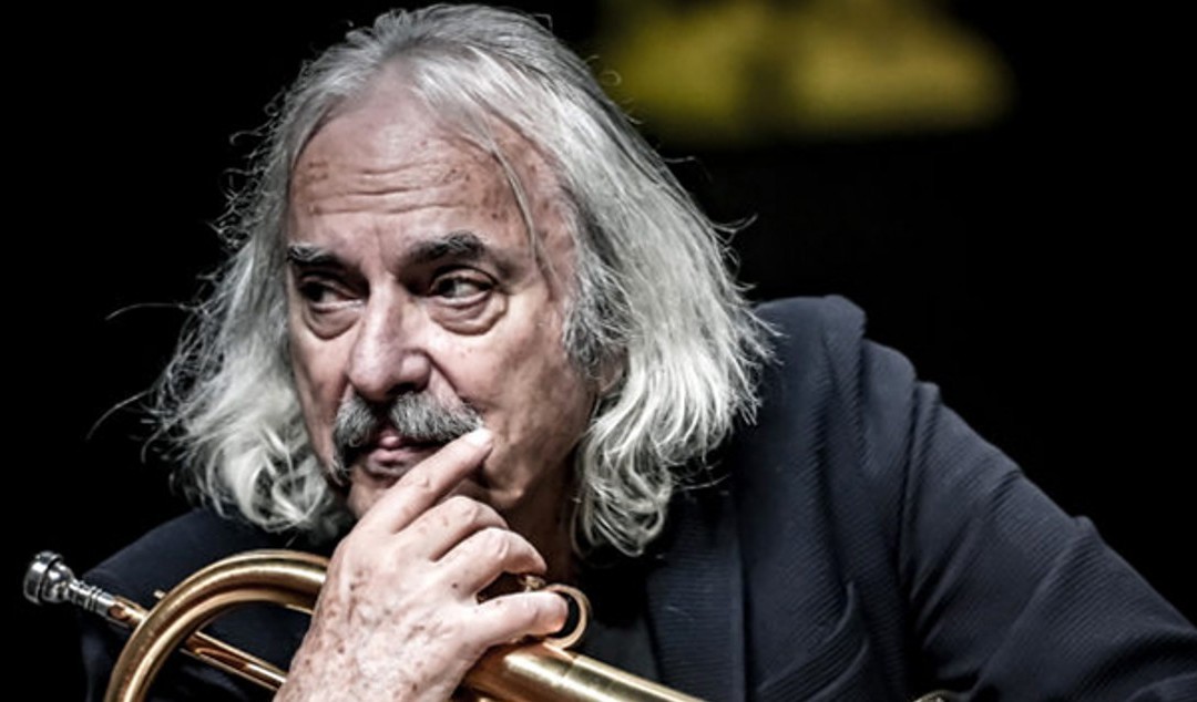 Enrico Rava in concerto a Sibari: oltre sessant’anni di jazz inseguendo «il suono dell’anima»