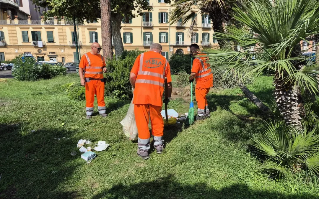 Napoli, tutela del decoro urbano: trenta interventi nell’ultima settimana