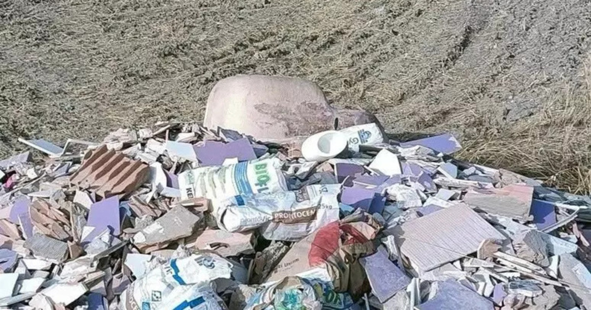 https://www.quotidianodelsud.it/wp-content/uploads/2026/08/foggia-discarica-abusiva.jpg