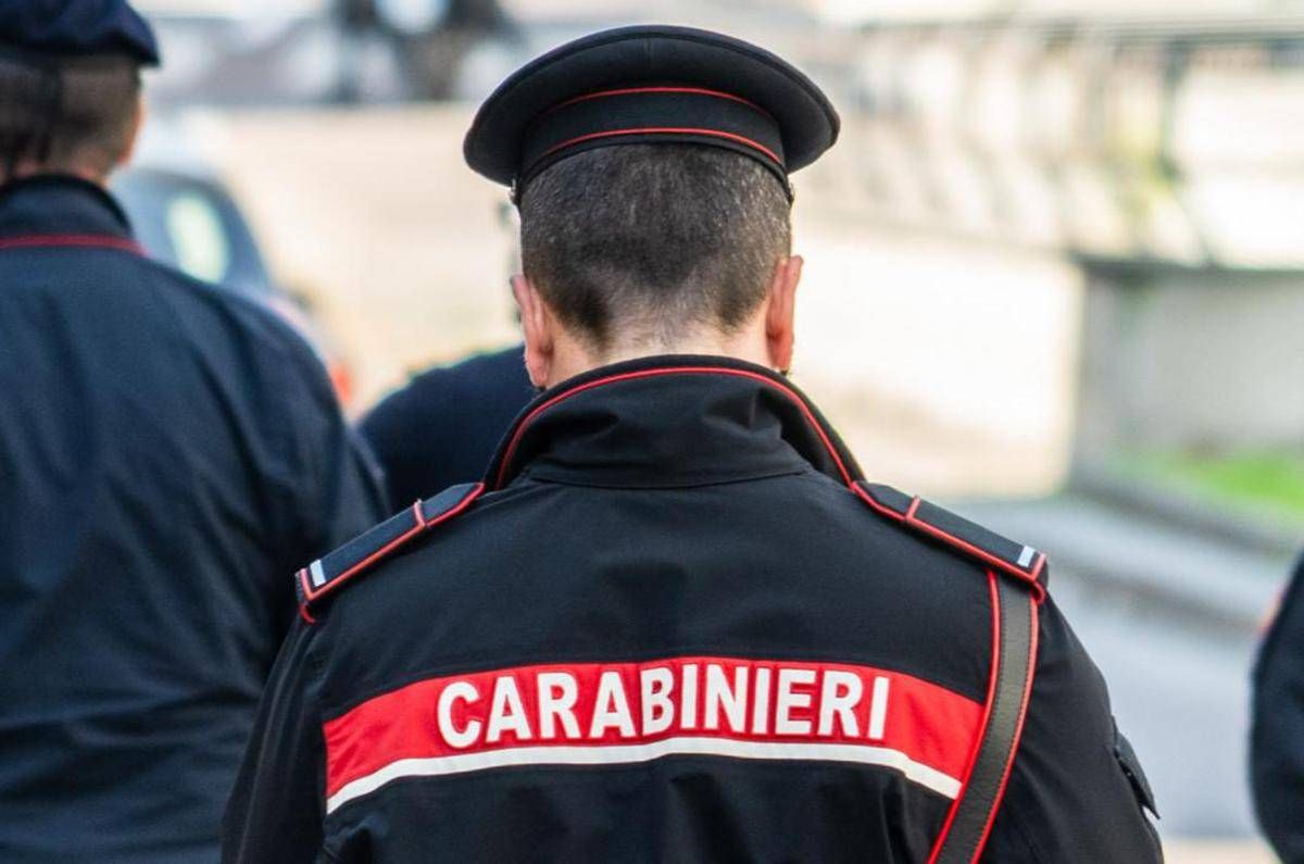https://www.quotidianodelsud.it/wp-content/uploads/2026/08/ftg-ipa55820261-carabinieri-cappello.jpeg