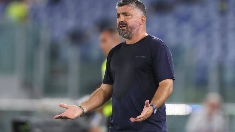 Lazio, tifosi furiosi dopo eliminazione dalla Coppa Italia: “Gattuso dimettiti”