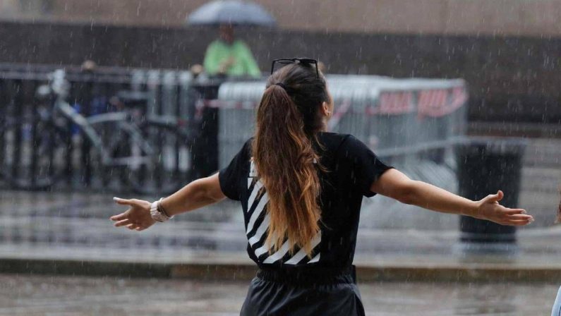 Meteo, cambia tutto: dopo l’afa arrivano i temporali﻿