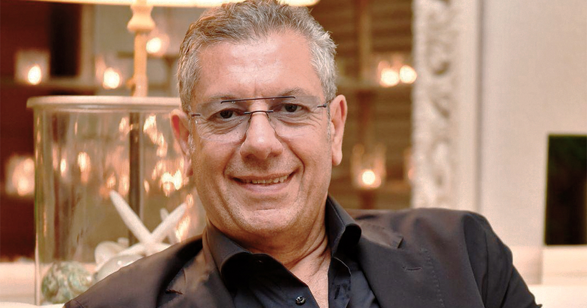 Ex governatore Giuseppe Scopelliti rifiuta l’offerta di Vannacci e si schiera con Fratelli d’Italia, sottolineando l’evoluzione della destra reggina