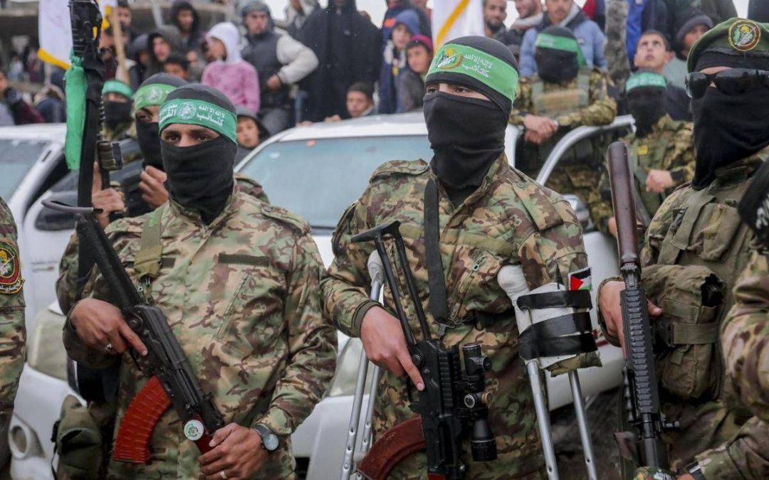 Gaza, Hamas ‘celebra’ 15enne ucciso in combattimento: “Ha piazzato esplosivi e sparato con lanciarazzi anticarro”