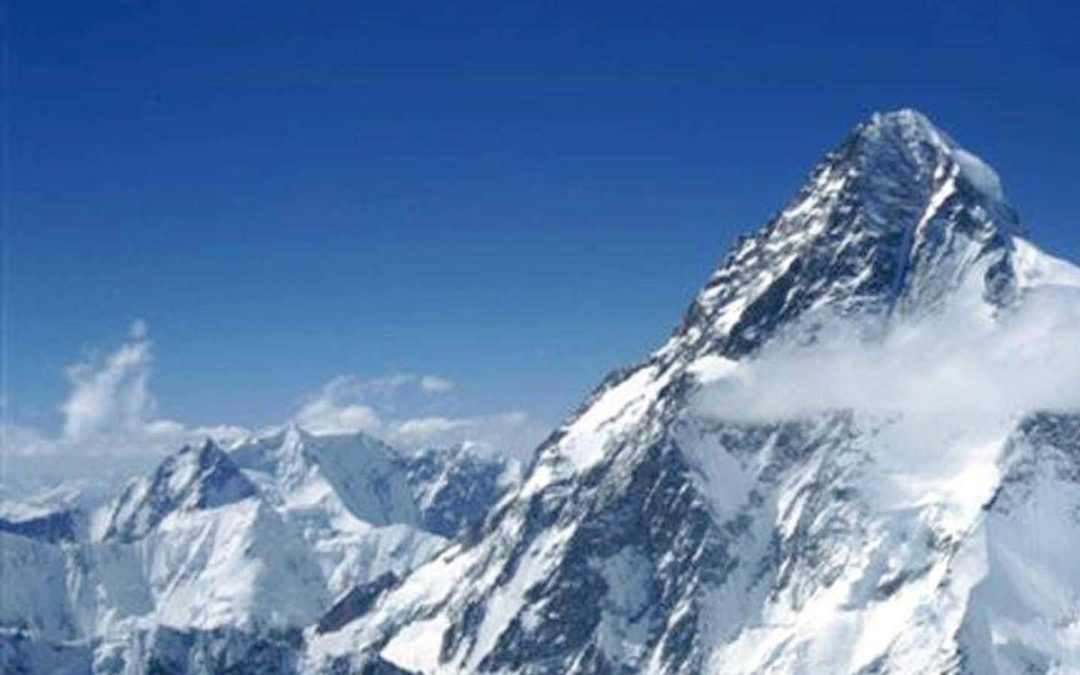 Nepal, ritrovati corpi cinque alpinisti dispersi dopo valanga a novembre: tra loro due italiani