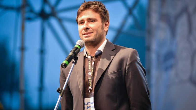 Alessandro Di Battista ricoverato a Cuba: l’attesa dei medici dal Gemelli e il primo post Instagram, cosa sappiamo