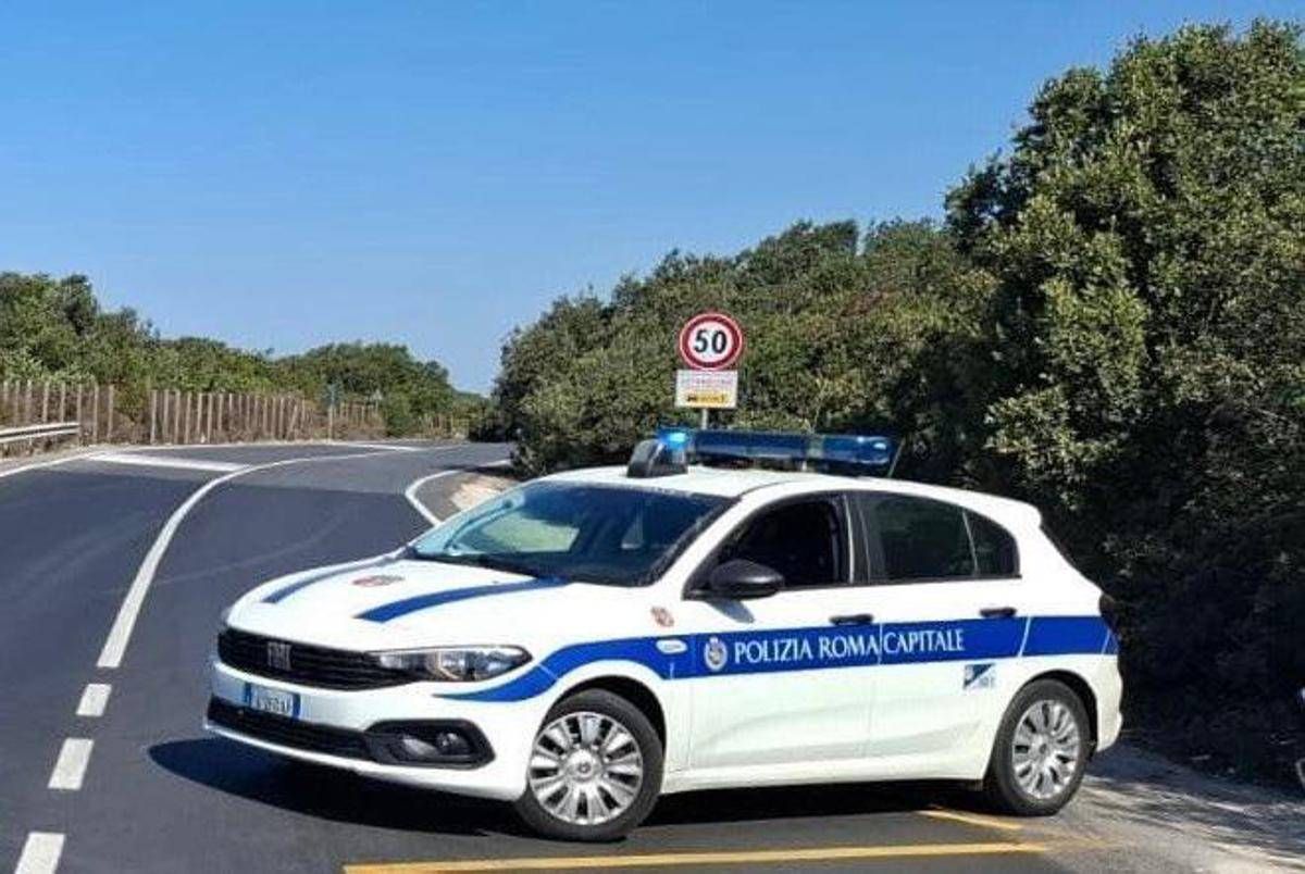 https://www.quotidianodelsud.it/wp-content/uploads/2026/08/investito-ciclista-ostia-poliziaromacapitale.jpeg