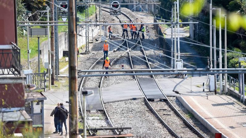 Treni, circolazione sospesa nel nodo di Verona per danni maltempo