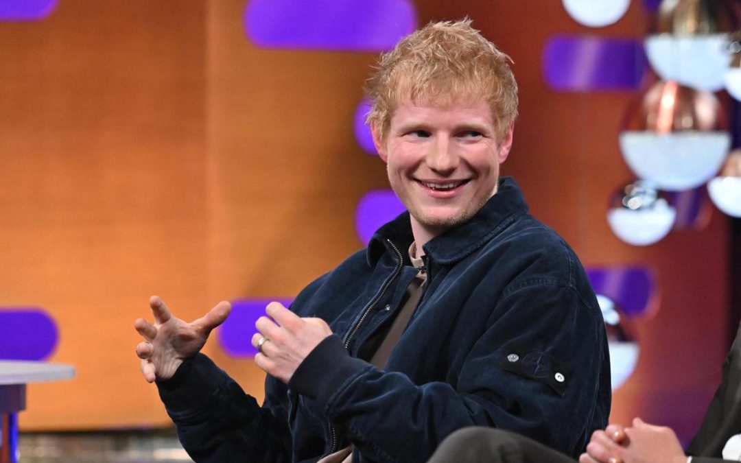 Ed Sheeran nei guai per l’auto d’epoca, multa per la Aston Martin senza assicurazione