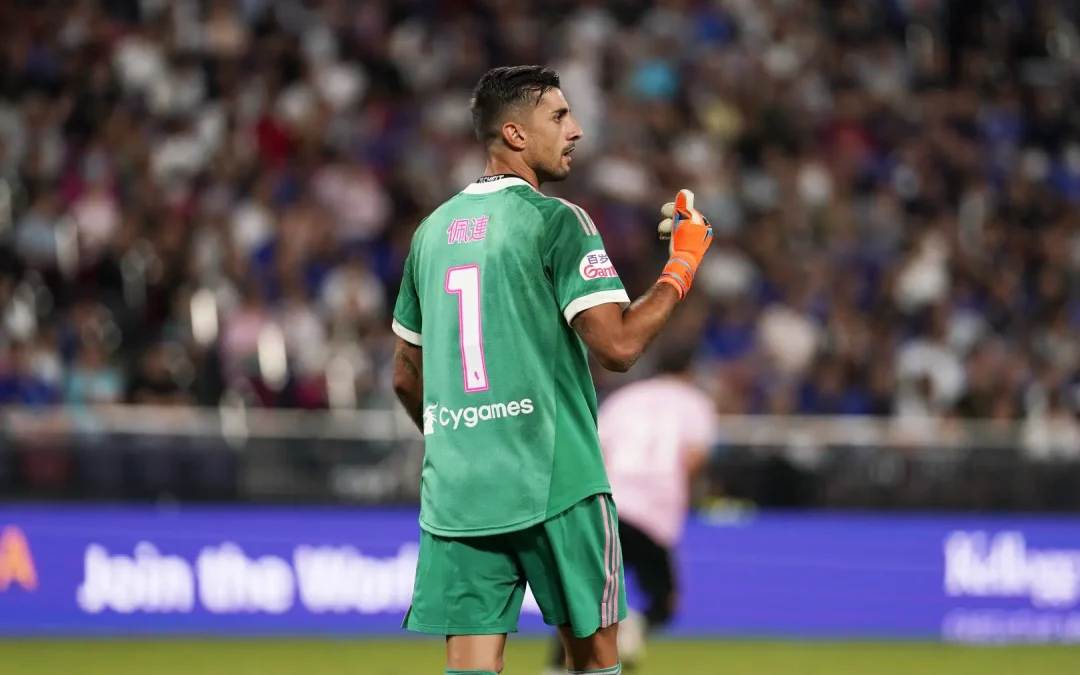 Palermo, adesso è ufficiale: Mattia Perin è un nuovo giocatore rosanero