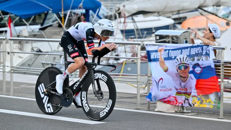 Vuelta a Espana, Pogacar non si ferma più: domina la quarta tappa e blinda la maglia rossa