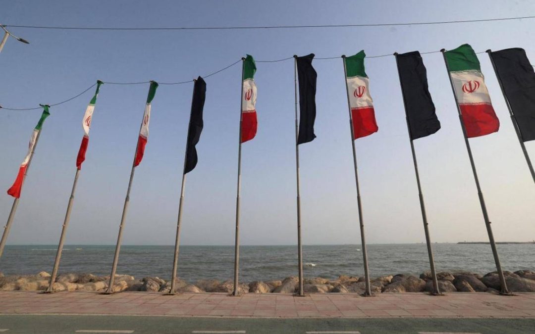 Iran, per Trump tre possibili strategie per battere Teheran. Araghchi: “Noi potenza invincibile”