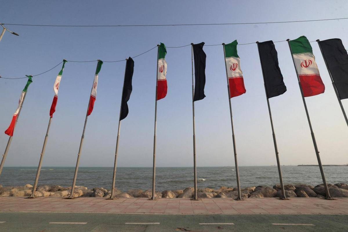 https://www.quotidianodelsud.it/wp-content/uploads/2026/08/iran-bandiere-bandar-abbas-afp.jpeg