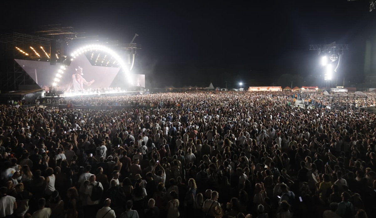 https://www.quotidianodelsud.it/wp-content/uploads/2026/08/jovanotti-concerto-rientro-cz.jpg