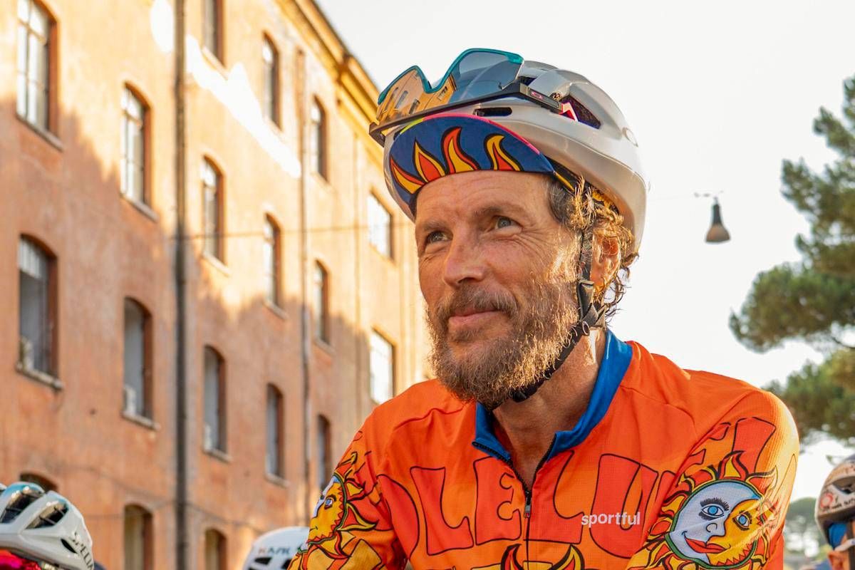 https://www.quotidianodelsud.it/wp-content/uploads/2026/08/jovanotti-partenza-jovagiro-ipa.jpeg
