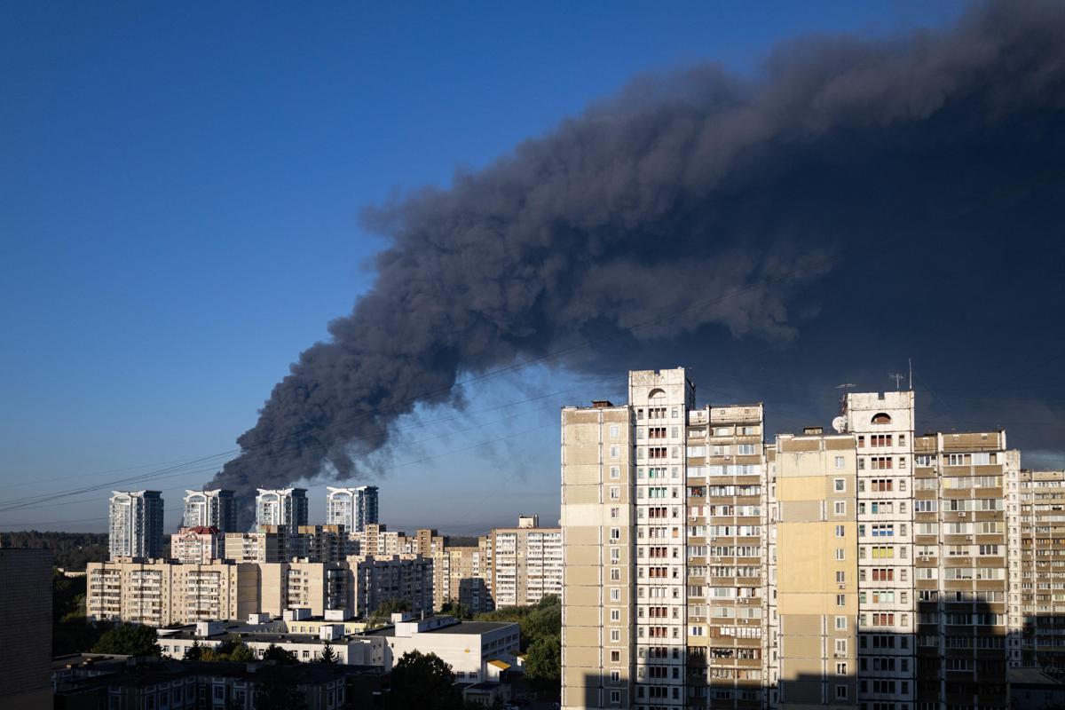 https://www.quotidianodelsud.it/wp-content/uploads/2026/08/kiev-attacco98-afp.jpeg