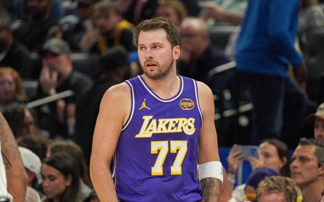 Lakers venduti per 12 miliardi: Joshua Kushner tra i proprietari, Trump ‘sbarca’ nella Nba