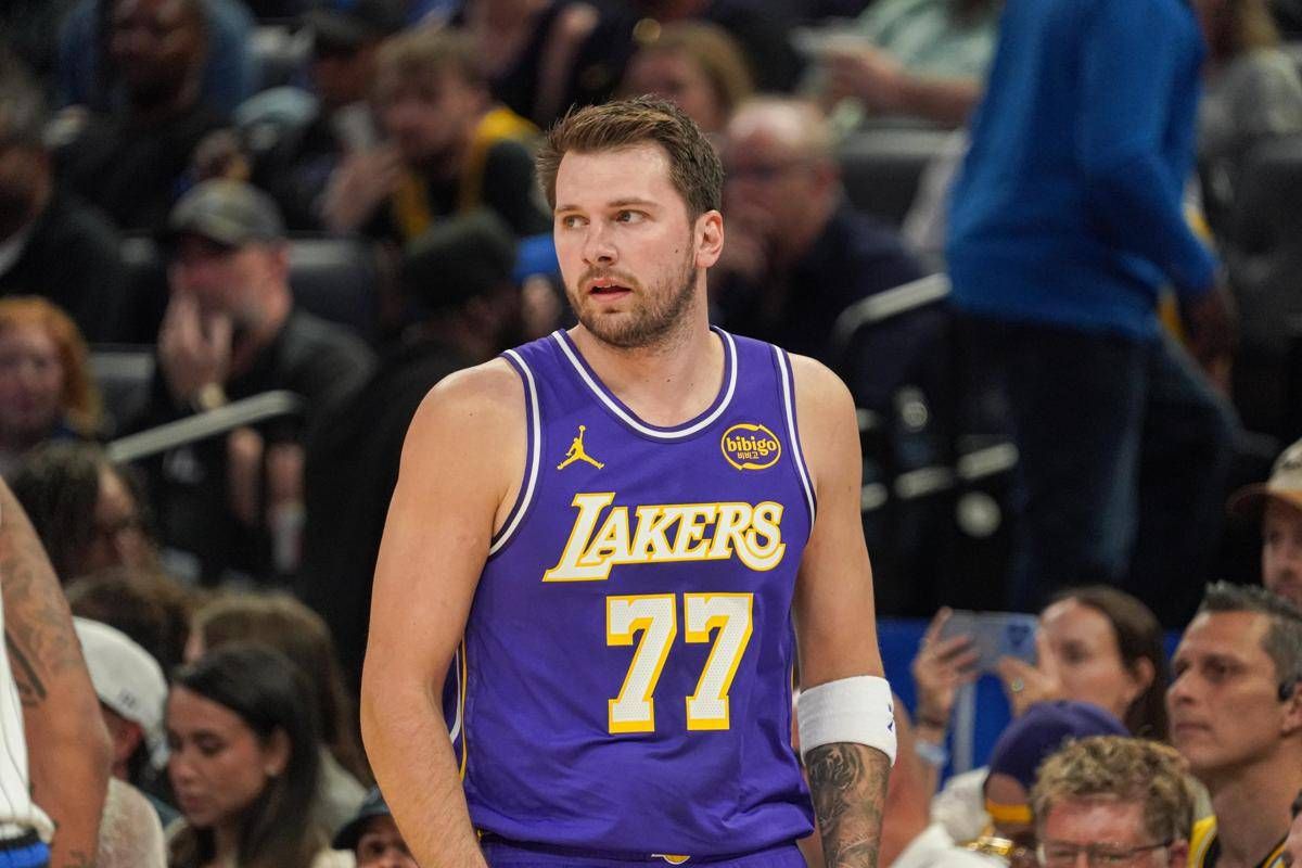 https://www.quotidianodelsud.it/wp-content/uploads/2026/08/lakers-doncic-fg-1308.jpeg