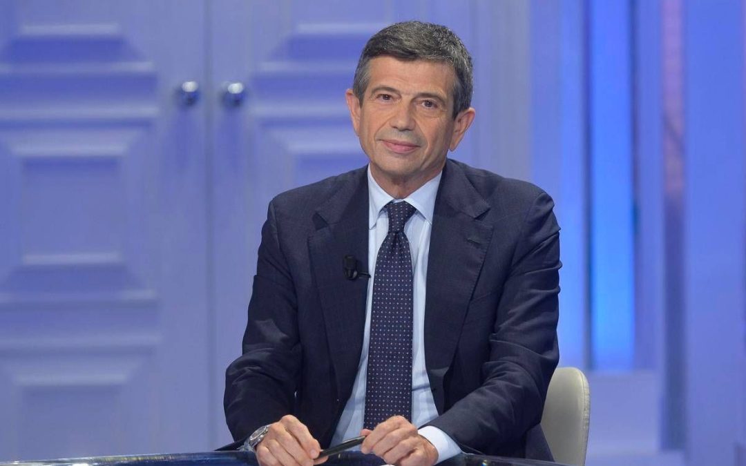 Rissa con spranghe e bottiglie in centro a Milano, Lupi: “Sicurezza centrale, Sala ha sottovalutato il problema”
