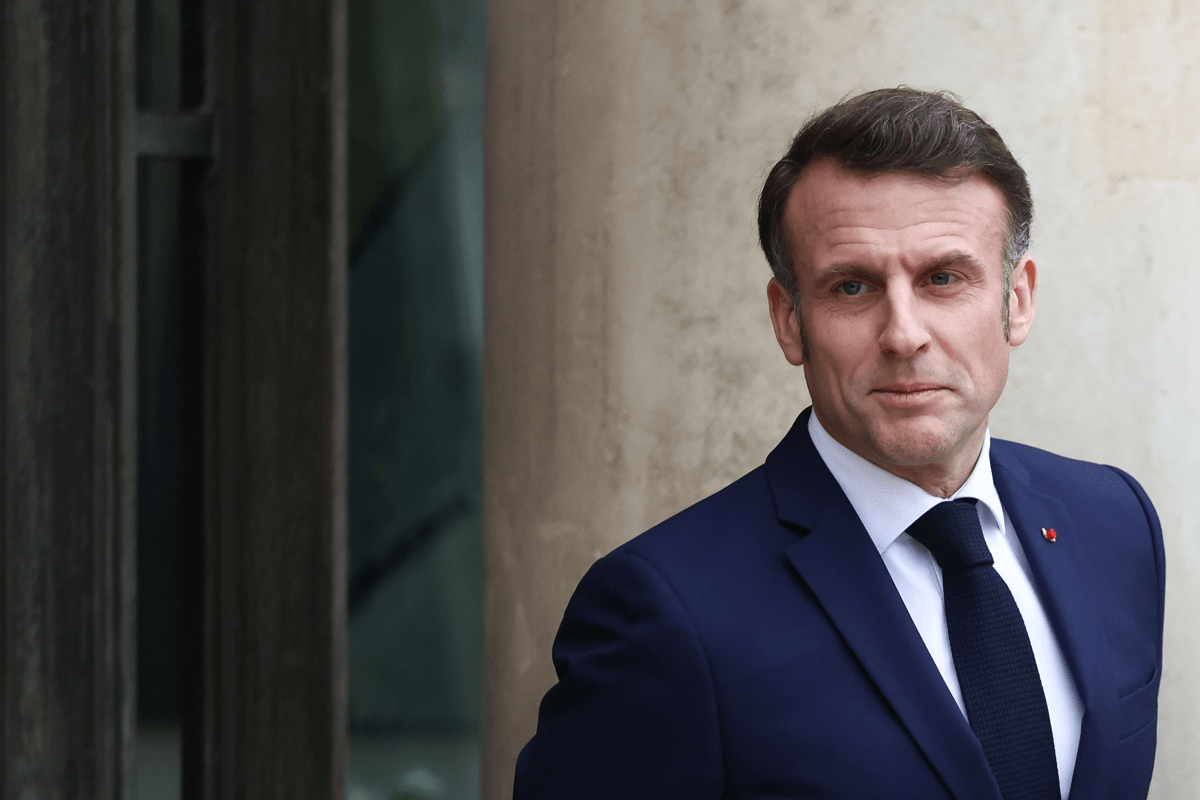 https://www.quotidianodelsud.it/wp-content/uploads/2026/08/macron-emmanuel-sorride-afp.png