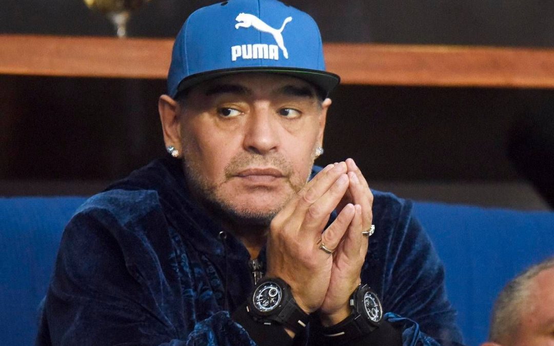Maradona, i medici ignorarono i ‘segnali d’allarme’ prima della morte: l’accusa di un testimone in tribunale
