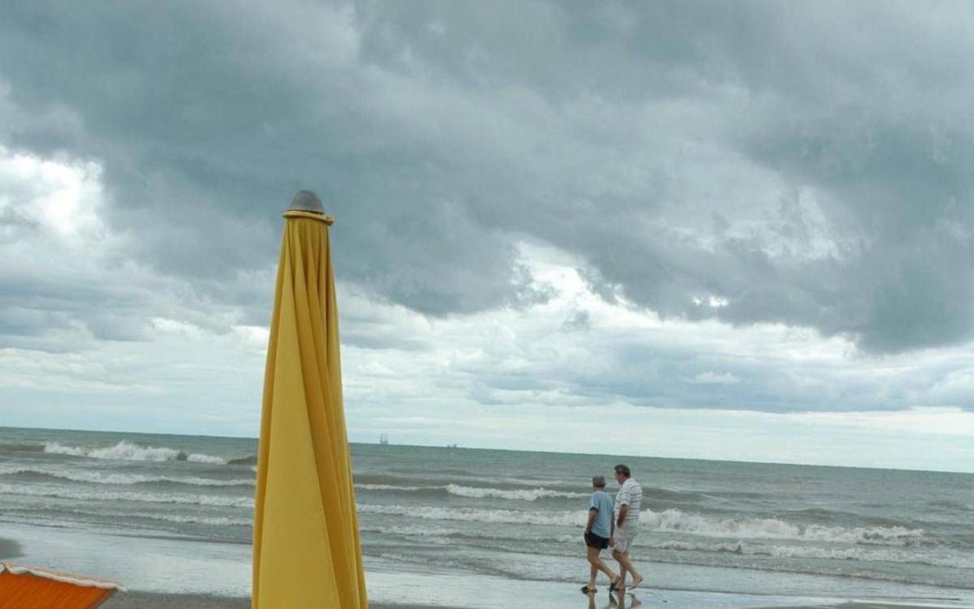 Meteo, doppia svolta in arrivo: maltempo, fresco e poi nuovo caldo africano sull’Italia