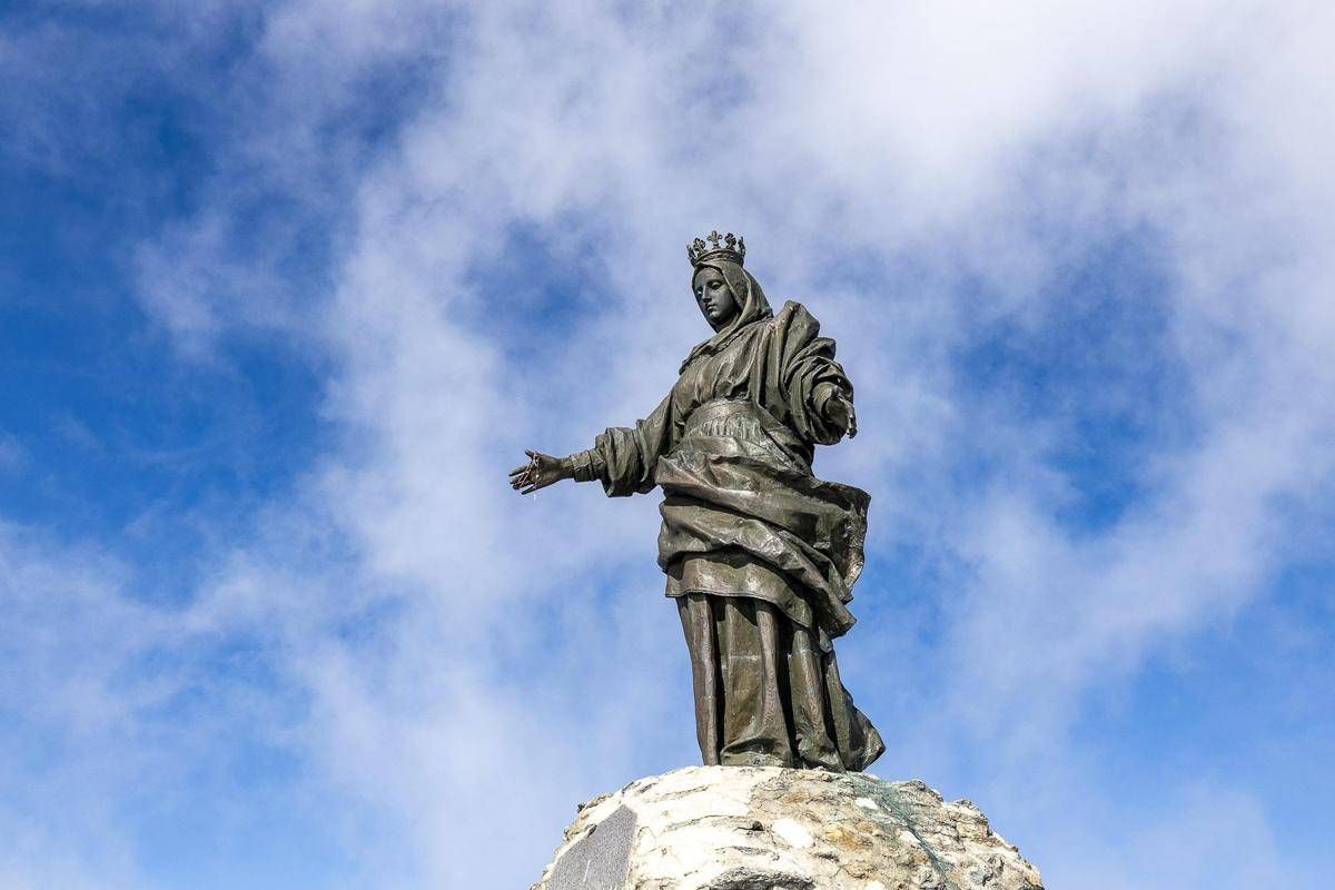 https://www.quotidianodelsud.it/wp-content/uploads/2026/08/maria-vergine-statua-rocciamelone-ipa.jpeg