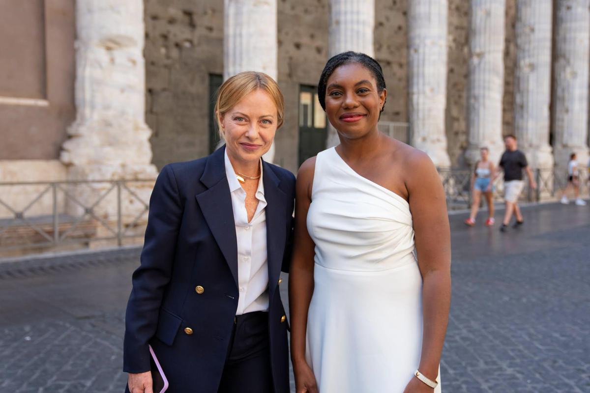 https://www.quotidianodelsud.it/wp-content/uploads/2026/08/meloni-badenoch-fb.jpeg