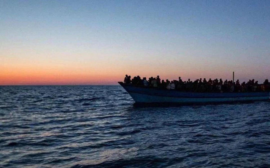 Migranti, Berlino: “Ci aspettiamo che i trasferimenti continuino”. Tajani: “Trovare un equilibrio sulle Ong”