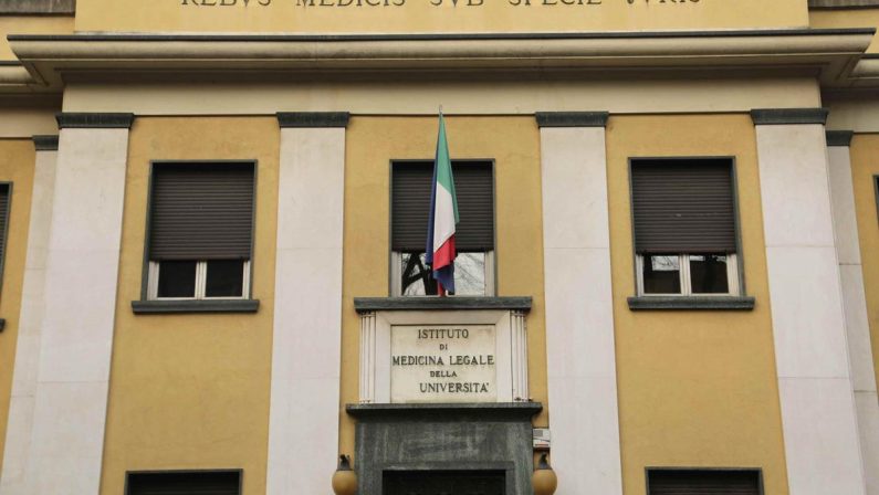 Focolaio di tubercolosi all’Istituto di Medicina legale di Milano, fino a 3 settimane per chiarire il quadro