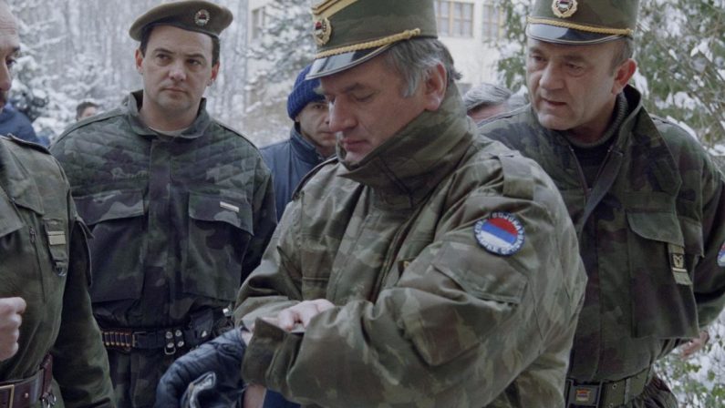 E’ morto Ratko Mladic, il ‘macellaio di Bosnia’ ex comandante militare condannato per crimini di guerra