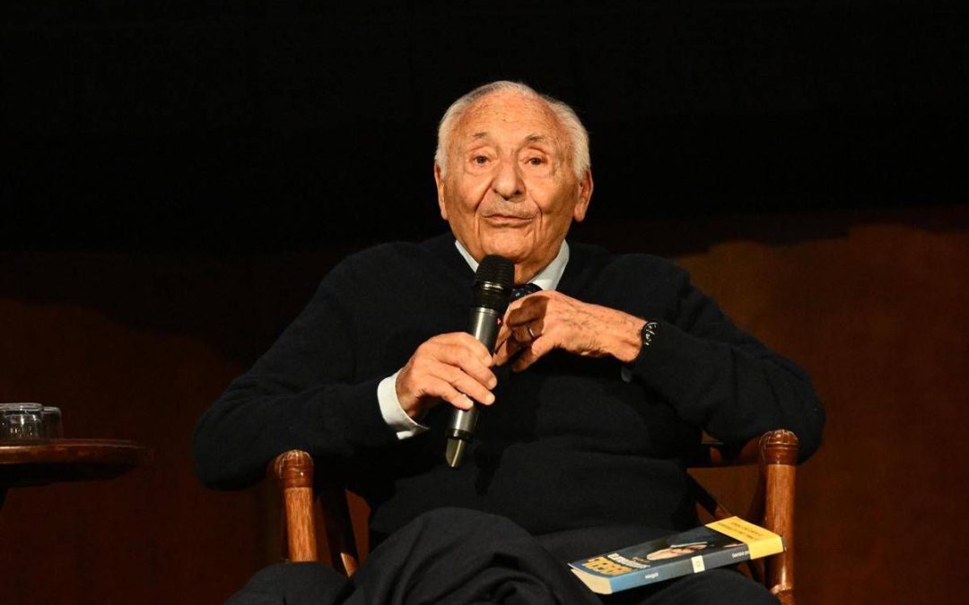 Mogol compie 90 anni, da Battisti a Sanremo: sempre a cavallo delle note