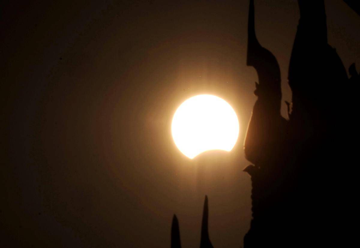 https://www.quotidianodelsud.it/wp-content/uploads/2026/08/myanmar-eclissi-3-afp.jpeg