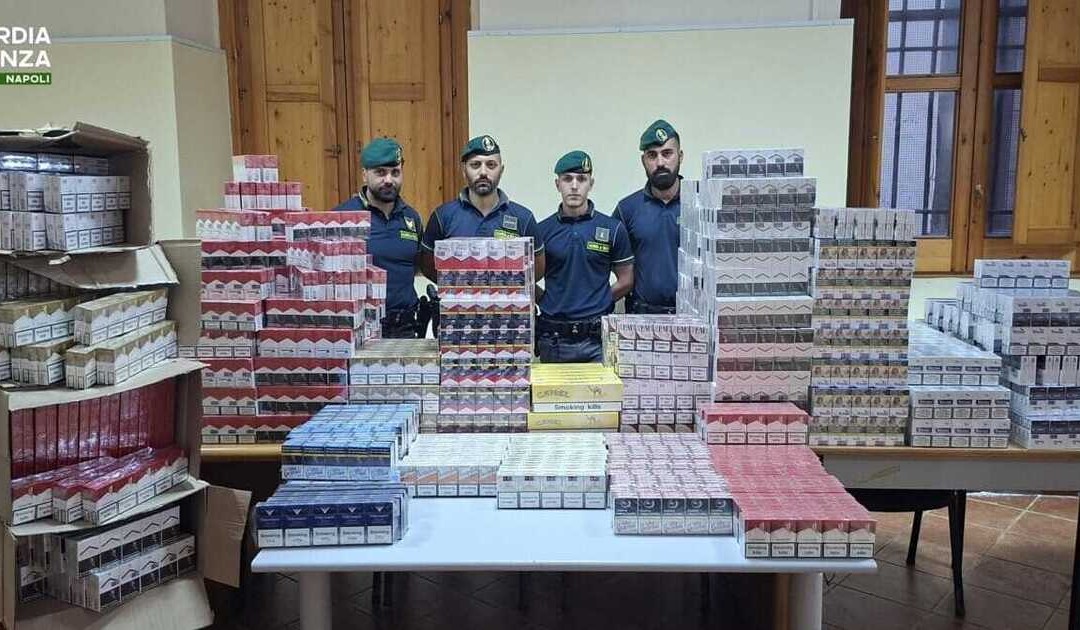 Torre Annunziata, sequestrati 223 chili di sigarette di contrabbando: un arresto