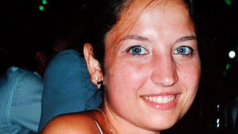 Caso Garlasco, i genitori di Chiara Poggi: “Vogliamo ricordarla da soli e in silenzio”