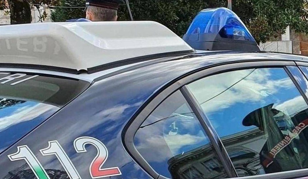 Napoli, furto di iPhone da deposito delle aste giudiziarie a Giugliano