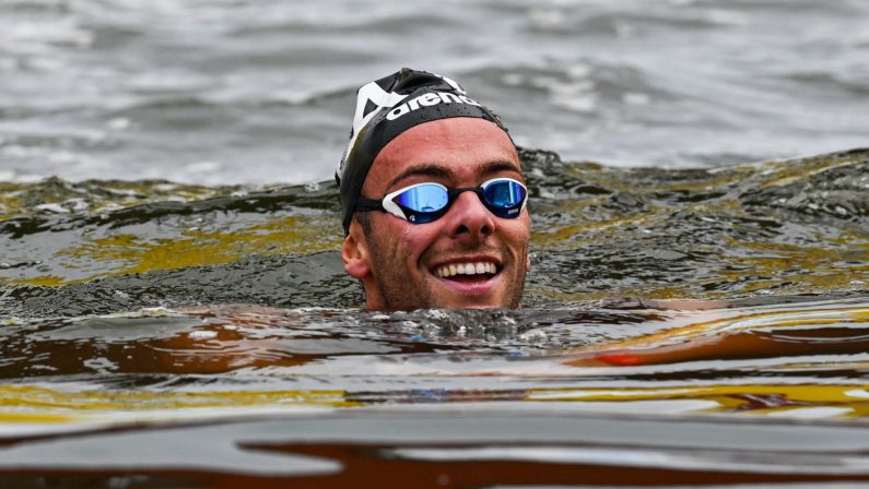 Paltrinieri di bronzo nella 5 km di fondo agli Europei di Parigi, oro a Wellbrock