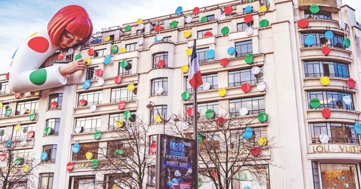 https://www.quotidianodelsud.it/wp-content/uploads/2026/08/parigi-kusama-vuitton.jpg