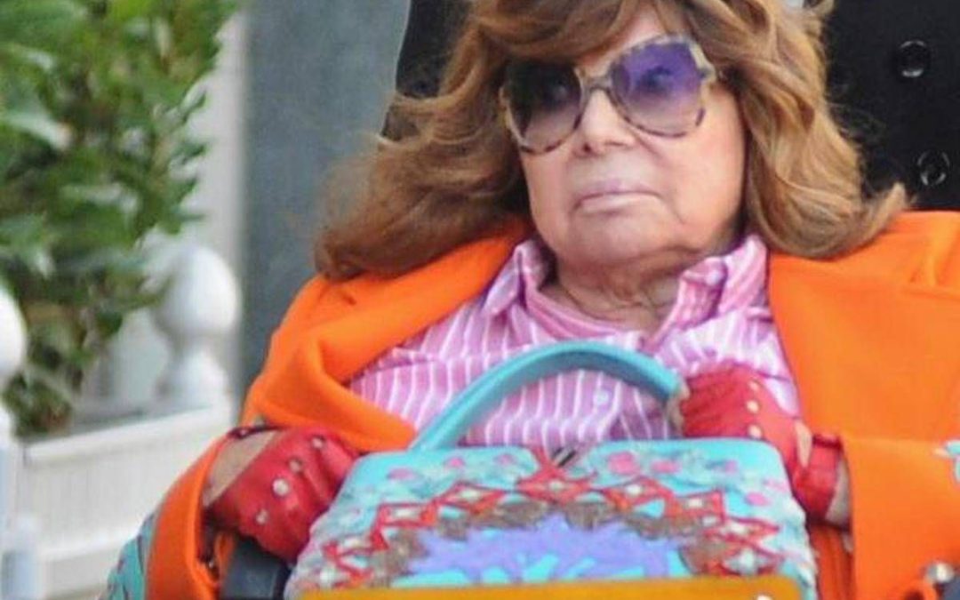 Patrizia Reggiani, malore mentre è in vacanza: Lady Gucci in rianimazione