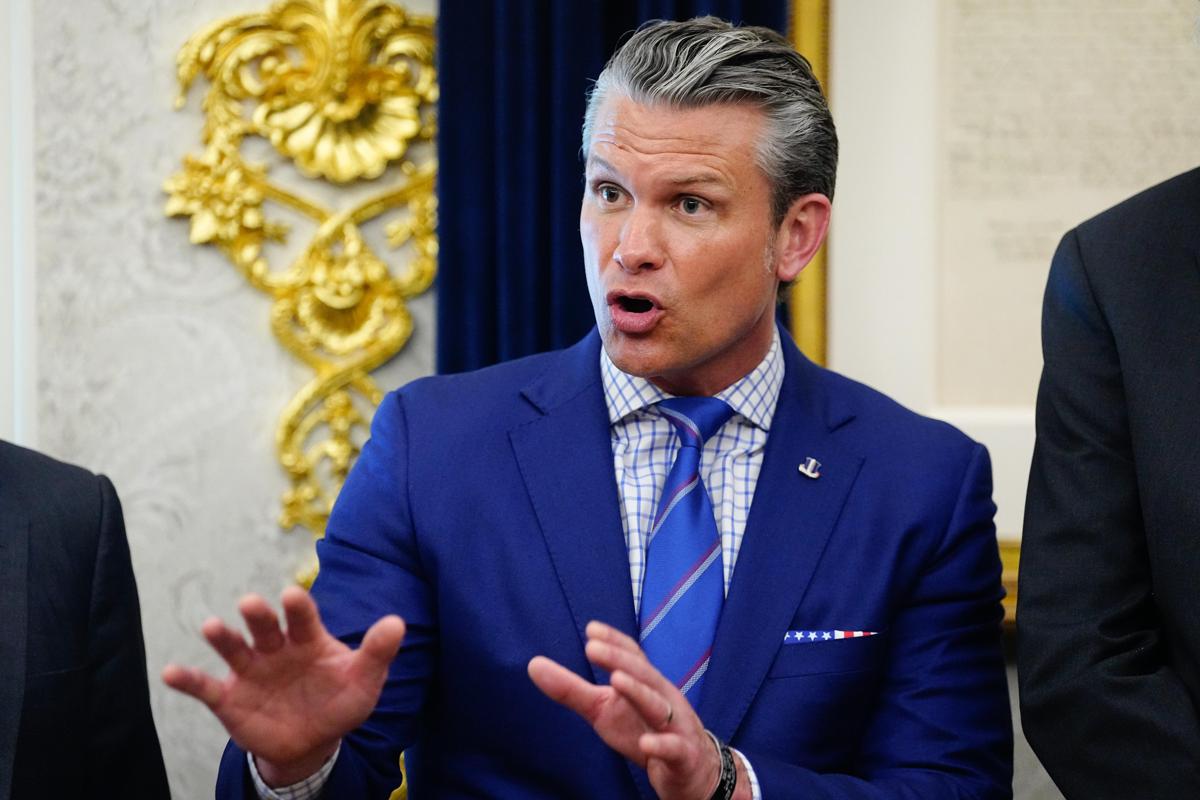 https://www.quotidianodelsud.it/wp-content/uploads/2026/08/pete-hegseth.jpeg
