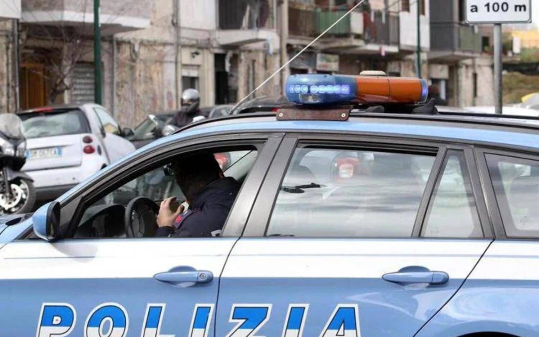 Adesca per strada un tredicenne e lo costringe ad avere rapporti sessuali, arrestato 36enne