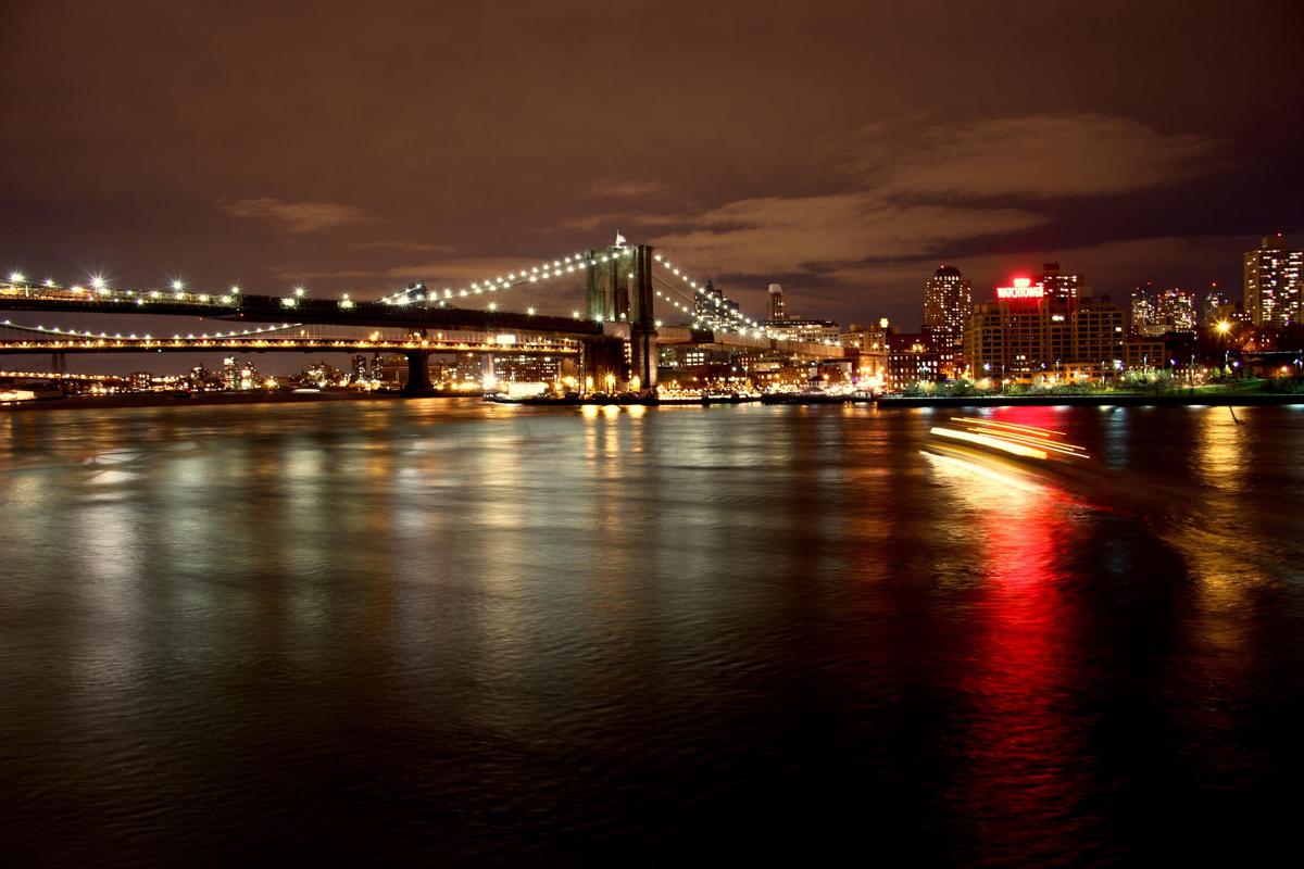 https://www.quotidianodelsud.it/wp-content/uploads/2026/08/ponte-brooklyn-123rf-free.jpeg