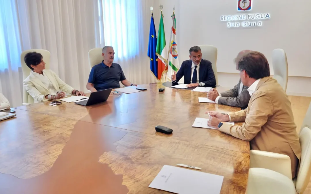Prima riunione unità di crisi sanitaria Regione Puglia, Decaro “Razionalizzare spesa e ottimizzare i servizi”
