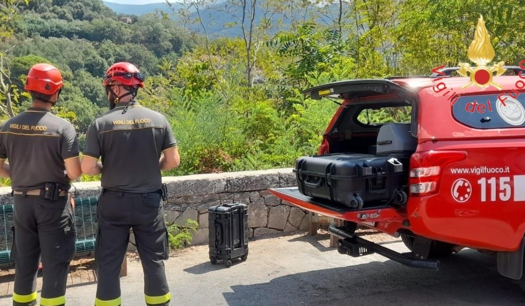 Ritrovato l’ultraleggero scomparso in Calabria, morti  i due passeggeri