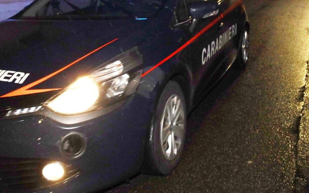 Incidente nel Pescarese, scontro tra auto e motorino: morto 18enne