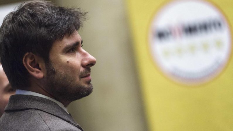 Alessandro Di Battista ricoverato a Cuba, l’ex deputato M5S “è in gravi condizioni”